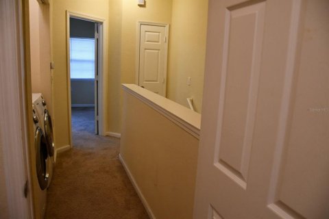 Townhouse in Gainesville, Florida 2 bedrooms, 118.45 sq.m. № 2214953 - photo 18