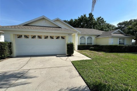 House in Davenport, Florida 4 bedrooms, 172.24 sq.m. № 1766242 - photo 4