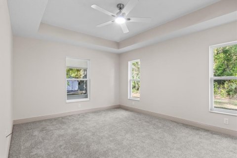 House in Citrus Springs, Florida 3 bedrooms, 160.07 sq.m. № 1845076 - photo 24