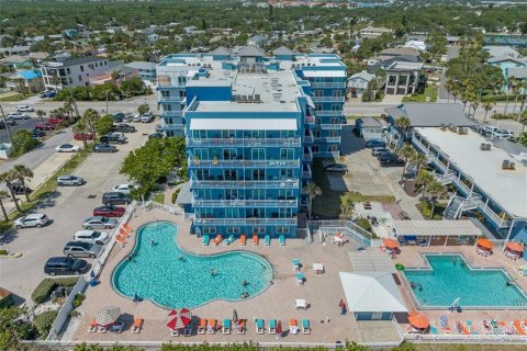 Condo in New Smyrna Beach, Florida, 1 bedroom  № 1718541 - photo 9