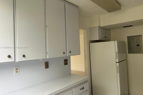 Copropriété à vendre à Lauderhill, Floride: 3 chambres, 137.77 m2 № 2091105 - photo 28