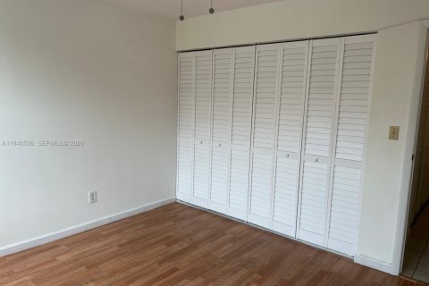 Copropriété à vendre à Lauderhill, Floride: 3 chambres, 137.77 m2 № 2091105 - photo 16