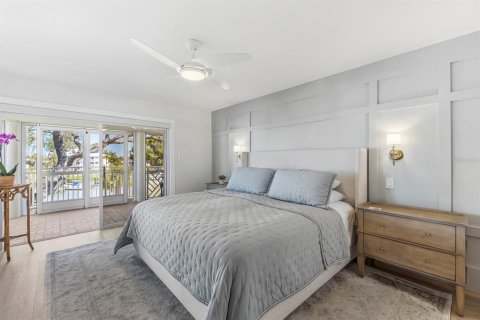 Condo in Placida, Florida, 3 bedrooms № 2387327 - photo 16