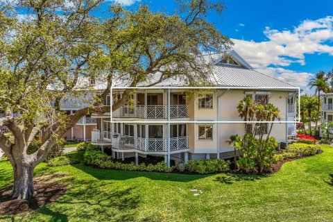 Condo in Placida, Florida, 3 bedrooms № 2387327 - photo 30