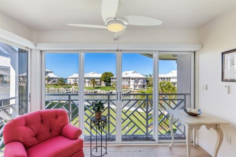 Condo in Placida, Florida, 3 bedrooms № 2387327 - photo 3