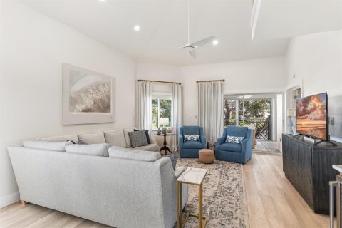 Condo in Placida, Florida, 3 bedrooms № 2387327 - photo 12
