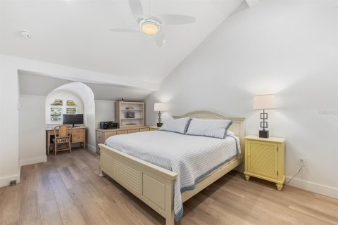 Condo in Placida, Florida, 3 bedrooms № 2387327 - photo 23