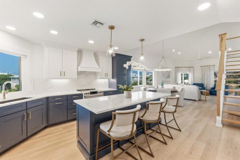 Condo in Placida, Florida, 3 bedrooms № 2387327 - photo 6