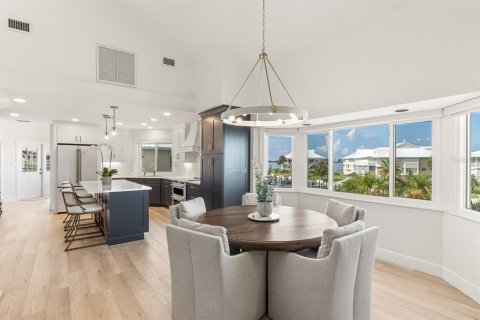 Condo in Placida, Florida, 3 bedrooms № 2387327 - photo 10