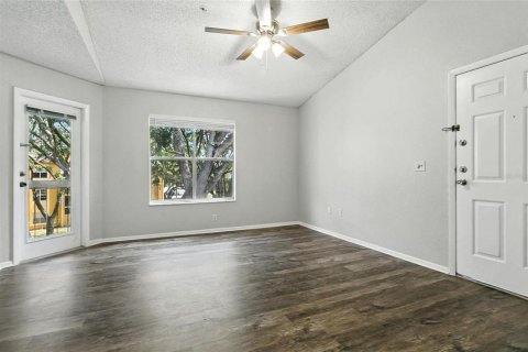Купить кондоминиум в Киссимми, Флорида 4 комнаты, 61.78м2, № 1797468 - фото 8