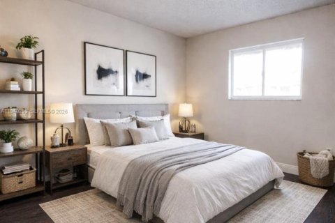 Снять в аренду таунхаус в Майами, Флорида 1 спальня, 69.77м2, № 2004447 - фото 4