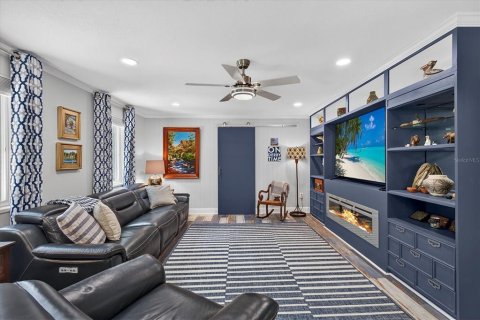 Villa ou maison à vendre à Palm Harbor, Floride: 3 chambres, 261.52 m2 № 2149449 - photo 10