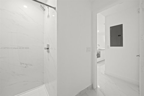 Condominio en venta en Miami, Florida, 1 dormitorio № 1896042 - foto 27