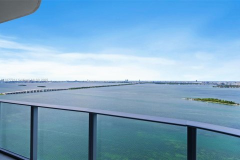 Condominio en venta en Miami, Florida, 1 dormitorio № 1896042 - foto 2