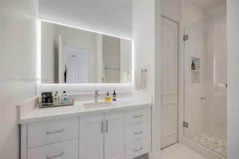 Снять в аренду виллу или дом в Майами, Флорида 5 спален, 343.55м2, № 2016100 - фото 20