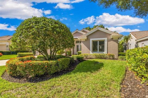 House in Bradenton, Florida 3 bedrooms, 188.96 sq.m. № 2226187 - photo 10