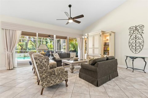 House in Bradenton, Florida 3 bedrooms, 188.96 sq.m. № 2226187 - photo 20