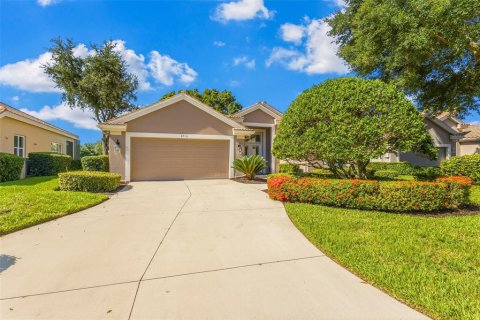 House in Bradenton, Florida 3 bedrooms, 188.96 sq.m. № 2226187 - photo 9