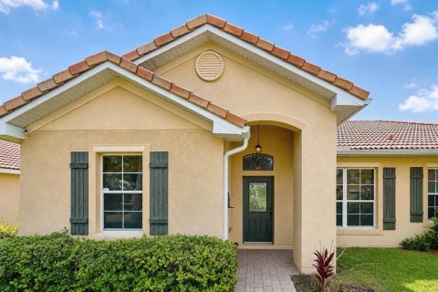 Villa ou maison à vendre à Kissimmee, Floride: 3 chambres, 190.73 m2 № 2259296 - photo 4