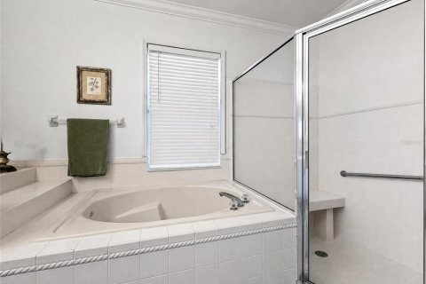Villa ou maison à vendre à Kissimmee, Floride: 3 chambres, 190.73 m2 № 2259296 - photo 21