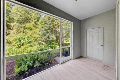 Adosado en venta en Tampa, Florida, 3 dormitorios, 192.4 m2 № 1879233 - foto 6