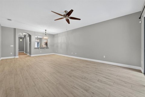 Adosado en venta en Tampa, Florida, 3 dormitorios, 192.4 m2 № 1879233 - foto 11