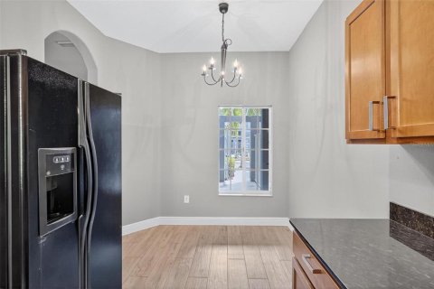 Adosado en venta en Tampa, Florida, 3 dormitorios, 192.4 m2 № 1879233 - foto 20