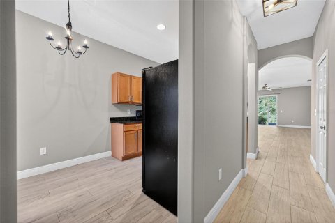 Adosado en venta en Tampa, Florida, 3 dormitorios, 192.4 m2 № 1879233 - foto 7