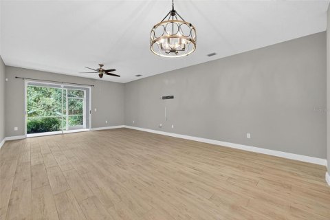 Adosado en venta en Tampa, Florida, 3 dormitorios, 192.4 m2 № 1879233 - foto 13