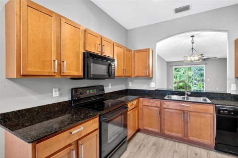 Adosado en venta en Tampa, Florida, 3 dormitorios, 192.4 m2 № 1879233 - foto 19
