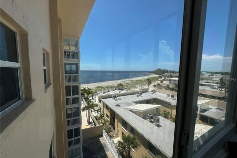 Condominio en alquiler en Venice, Florida, 2 dormitorios, 80.55 m2 № 2097783 - foto 3