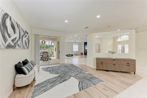 House in Sarasota, Florida 3 bedrooms, 208.01 sq.m. № 2230162 - photo 7