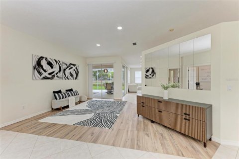 House in Sarasota, Florida 3 bedrooms, 208.01 sq.m. № 2230162 - photo 6