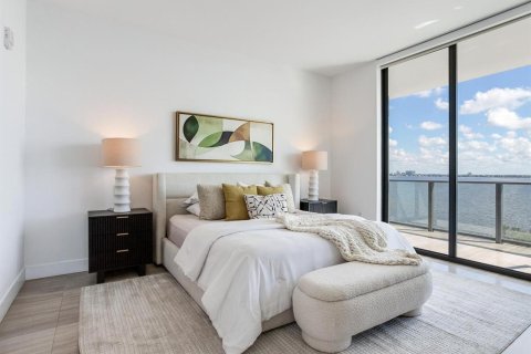 Copropriété à vendre à Tampa, Floride: 3 chambres, 272.85 m2 № 2431676 - photo 14