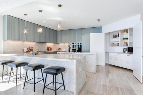 Copropriété à vendre à Tampa, Floride: 3 chambres, 272.85 m2 № 2431676 - photo 9
