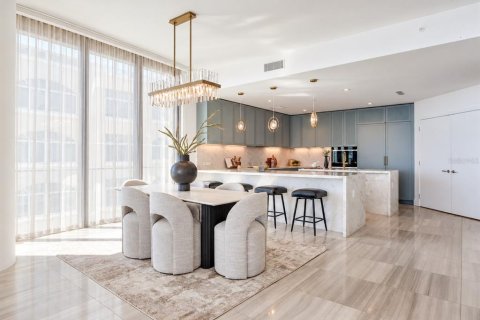 Copropriété à vendre à Tampa, Floride: 3 chambres, 272.85 m2 № 2431676 - photo 13