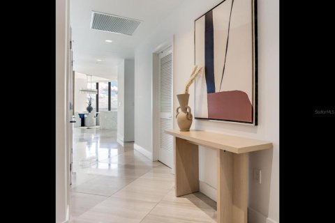 Copropriété à vendre à Tampa, Floride: 3 chambres, 272.85 m2 № 2431676 - photo 6
