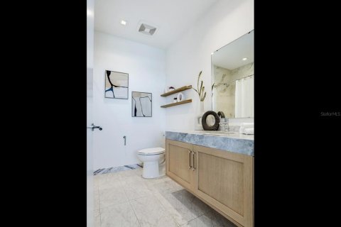 Copropriété à vendre à Tampa, Floride: 3 chambres, 272.85 m2 № 2431676 - photo 26