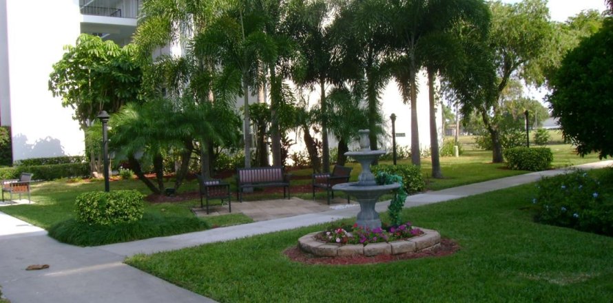 Condo in Lake Worth, Florida, 1 bedroom  № 1120234