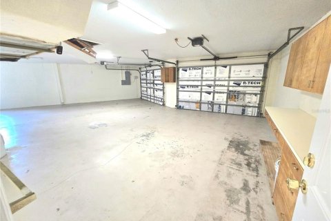 House in Sebring, Florida 3 bedrooms, 196.77 sq.m. № 1901735 - photo 24