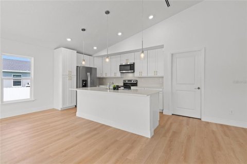 Купить виллу или дом в Норт-Порт, Флорида 3 комнаты, 150.78м2, № 2239409 - фото 6