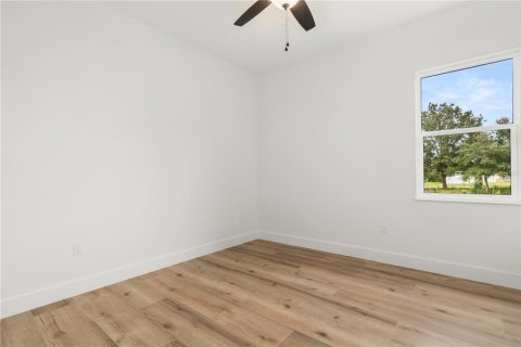 House in Sebring, Florida 4 bedrooms, 262.54 sq.m. № 2419785 - photo 30