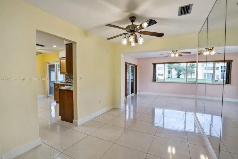 Villa ou maison à vendre à Sunrise, Floride: 3 chambres, 144 m2 № 1896067 - photo 7