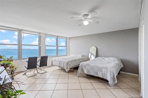 Condominio en venta en Miami Beach, Florida, 48.12 m2 № 1961304 - foto 7