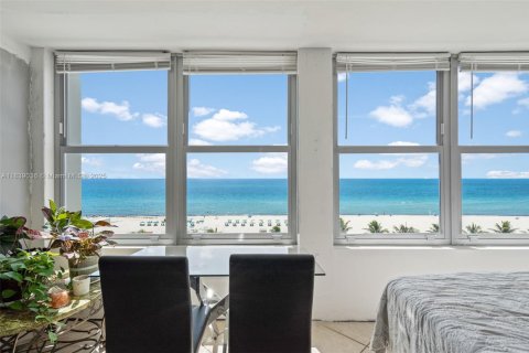 Condominio en venta en Miami Beach, Florida, 48.12 m2 № 1961304 - foto 5