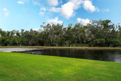 House in Bradenton, Florida 2 bedrooms, 166.3 sq.m. № 1910682 - photo 25