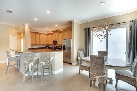 House in Bradenton, Florida 2 bedrooms, 166.3 sq.m. № 1910682 - photo 13