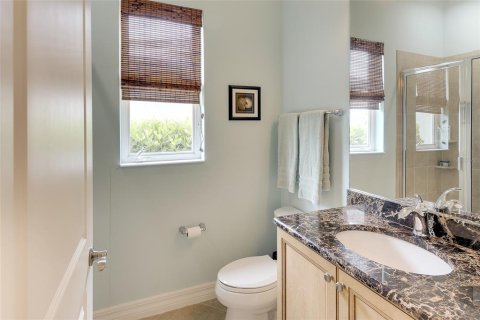House in Bradenton, Florida 2 bedrooms, 166.3 sq.m. № 1910682 - photo 19