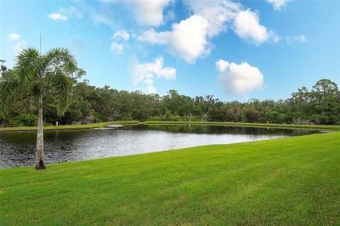 House in Bradenton, Florida 2 bedrooms, 166.3 sq.m. № 1910682 - photo 26