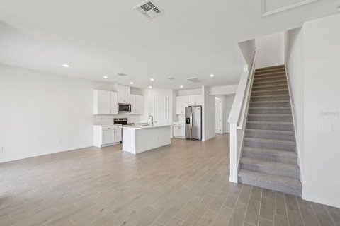 House in Palmetto, Florida 4 bedrooms, 262.91 sq.m. № 2116267 - photo 3